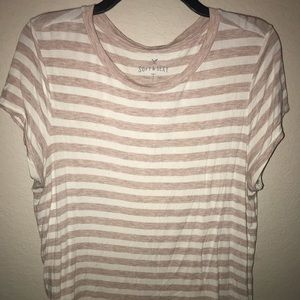 American Eagle pink striped soft tee